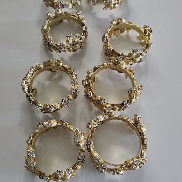 Gold Napking Rings - Picture 4 of 4